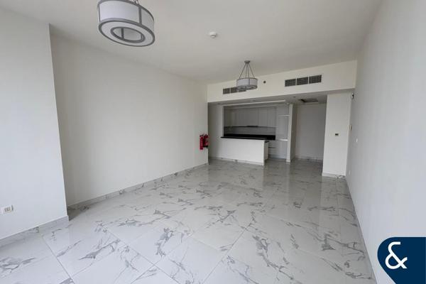 2 Bed | High Floor | Vacant | Full Canal View